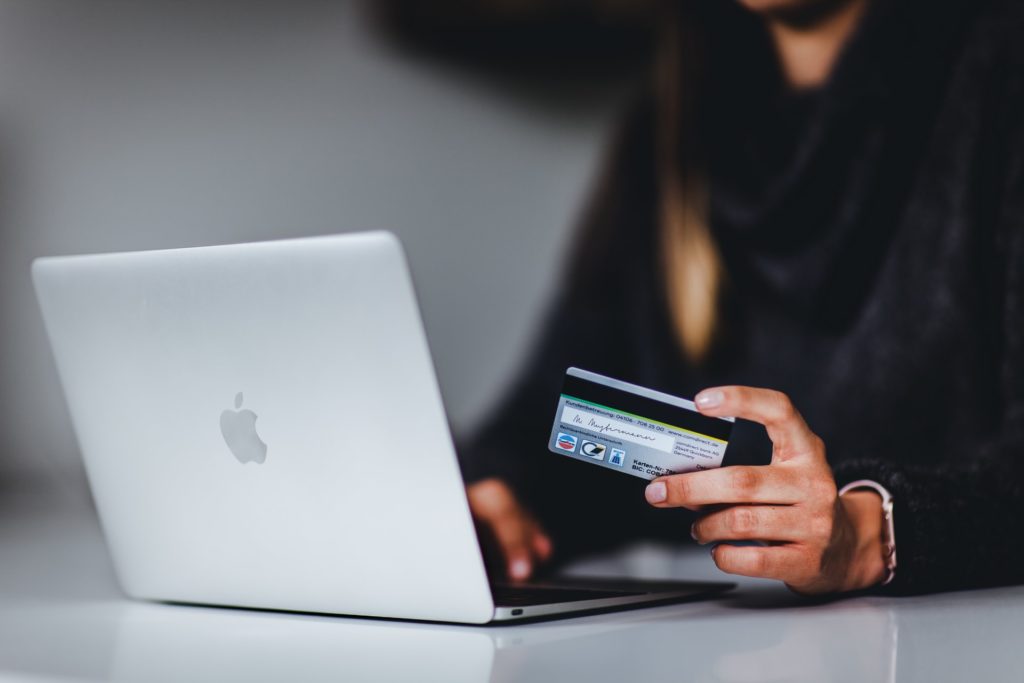 Grow Your E-Commerce Store to a Multichannel Business