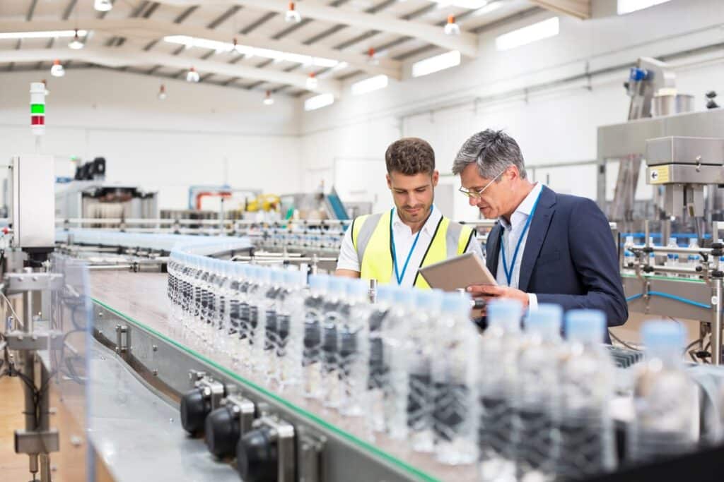 Contract Manufacturing vs Private Label: Key Differences Explained