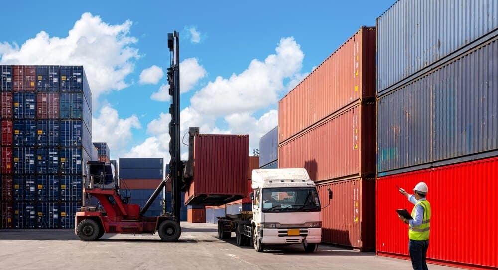 Working helping move creates in the supply chain.
