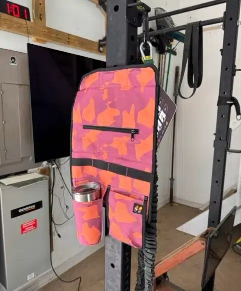 hangout_at_the_gym